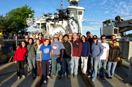 The science group in front of Alvin